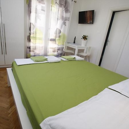 Apartments Galic Makarska Ngoại thất bức ảnh