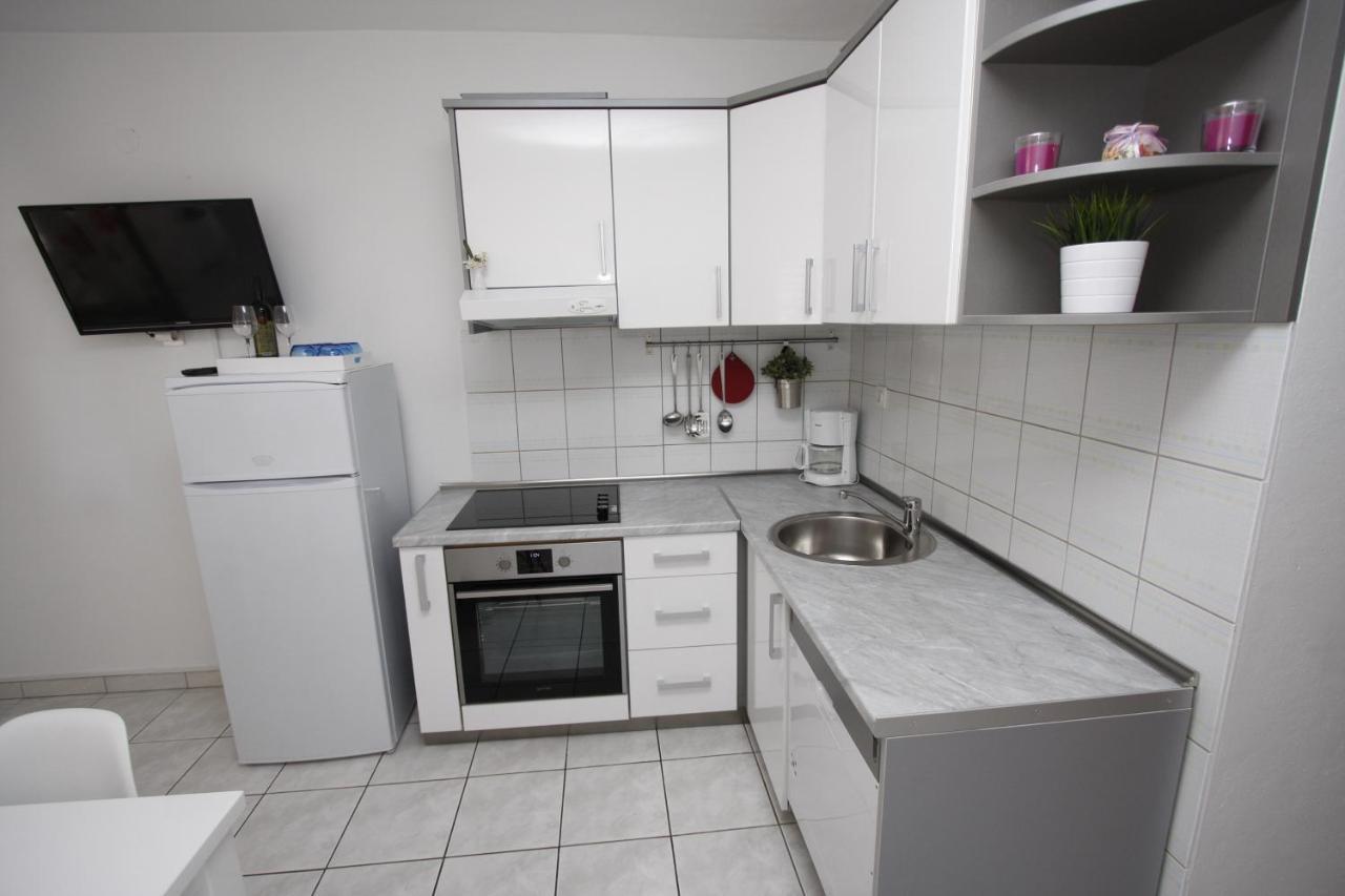 Apartments Galic Makarska Ngoại thất bức ảnh