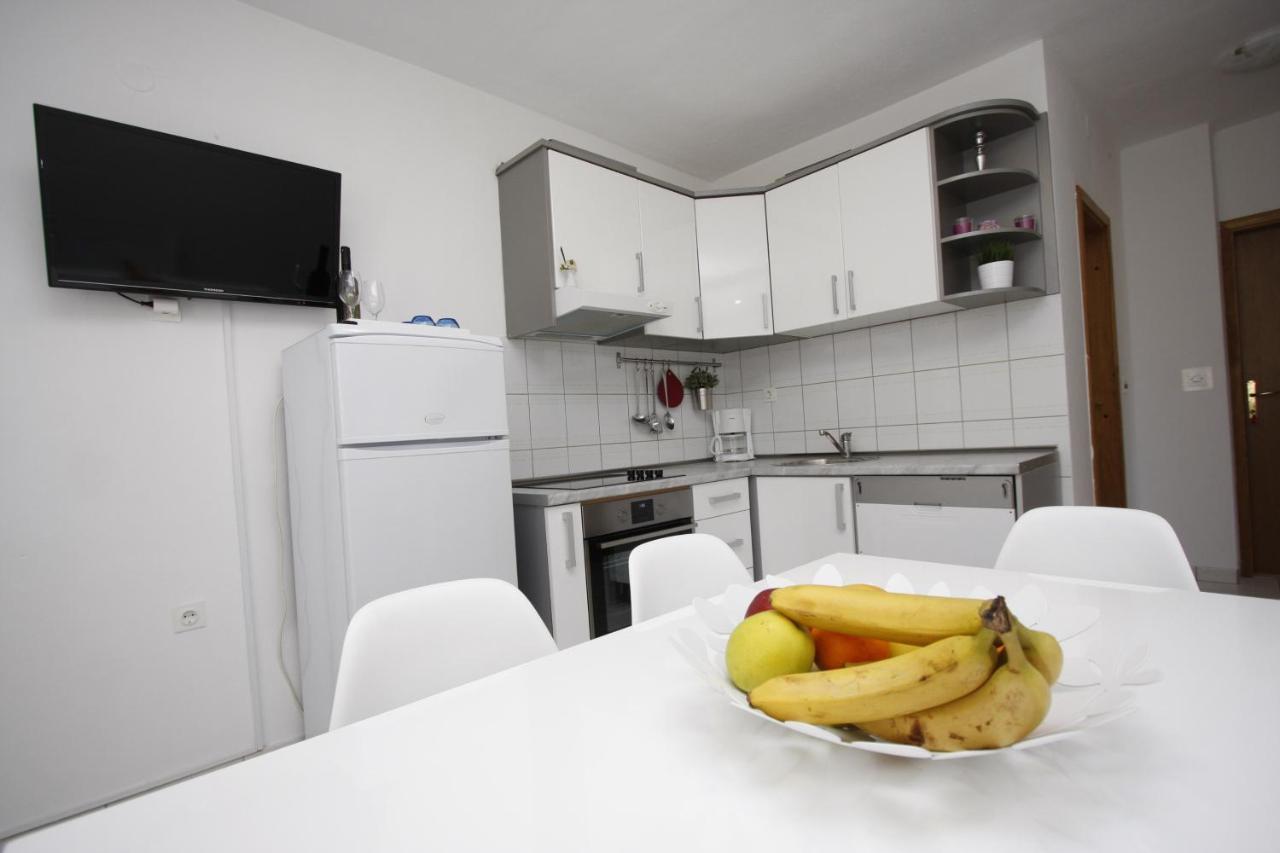 Apartments Galic Makarska Ngoại thất bức ảnh